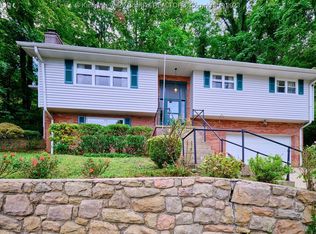 605 Bendview Dr, Charleston, WV 25314