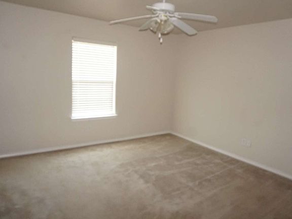 5th image of 6549 85th St