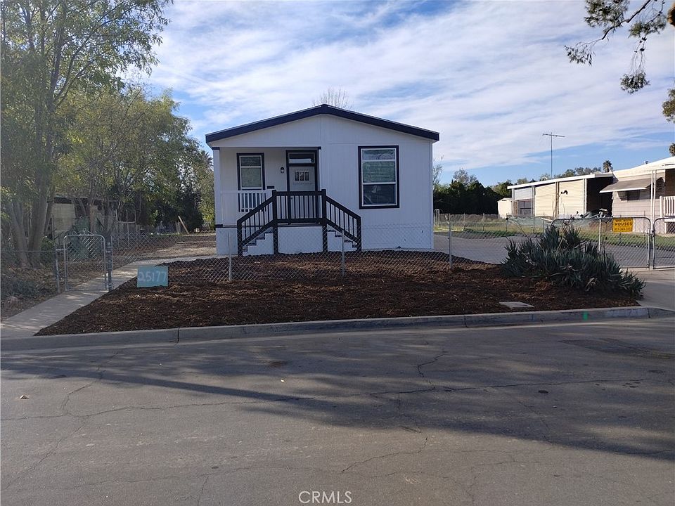 1st image of 25177 Avenida Valencia