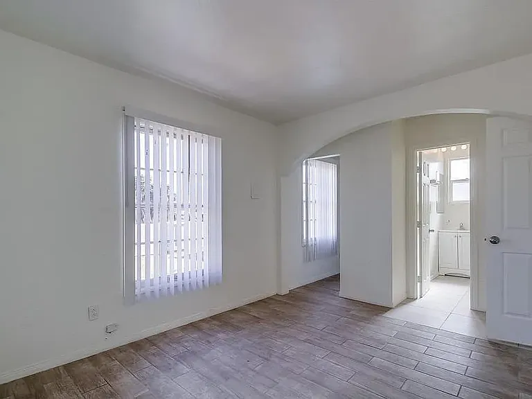 891 Elm Ave — Photo 27