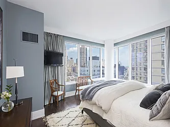 Rented by Sotheby's International Realty