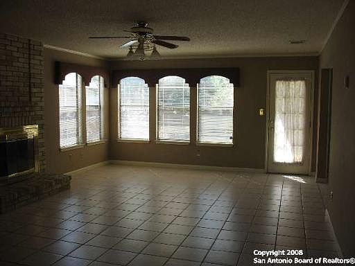 3rd image of 2114 PECAN HOLLOW