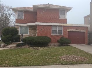 8201 S Crandon Ave, Chicago, IL