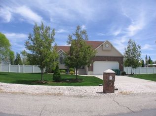 4214 S 5800 W, Hooper, UT 84315