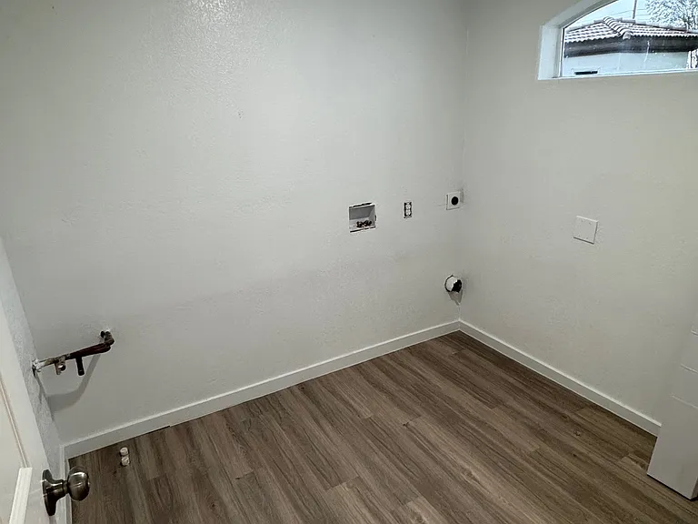 5551 E Preakness Dr — Photo 42