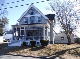 27 Arthur St, Methuen, MA 01844