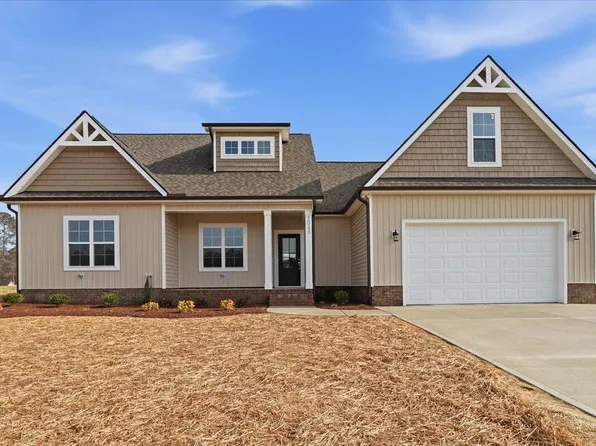 1345 Scarlet Oak Rd, Spring Hope, NC 27882