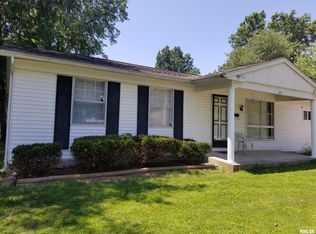 407 N 7th St, Herrin, IL 62948