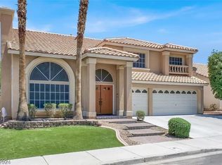 32 Myrtle Beach Dr, Henderson, NV 89074