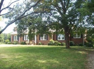 5883 Neese Commerce Rd, Hull, GA 30646