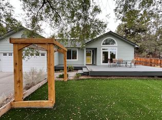 2807 NE Lotno Dr, Bend, OR 97701