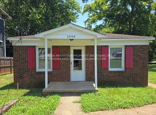 1306 Fairmont St, Charlotte, NC 28216