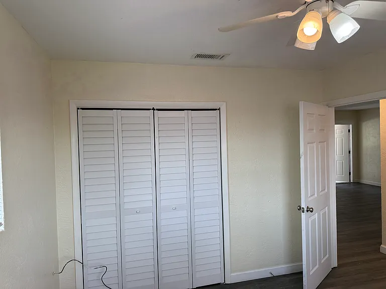 820 State Ave #4 — Photo 6