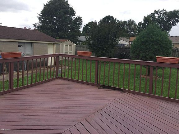 2nd image of 8214 Latania Dr