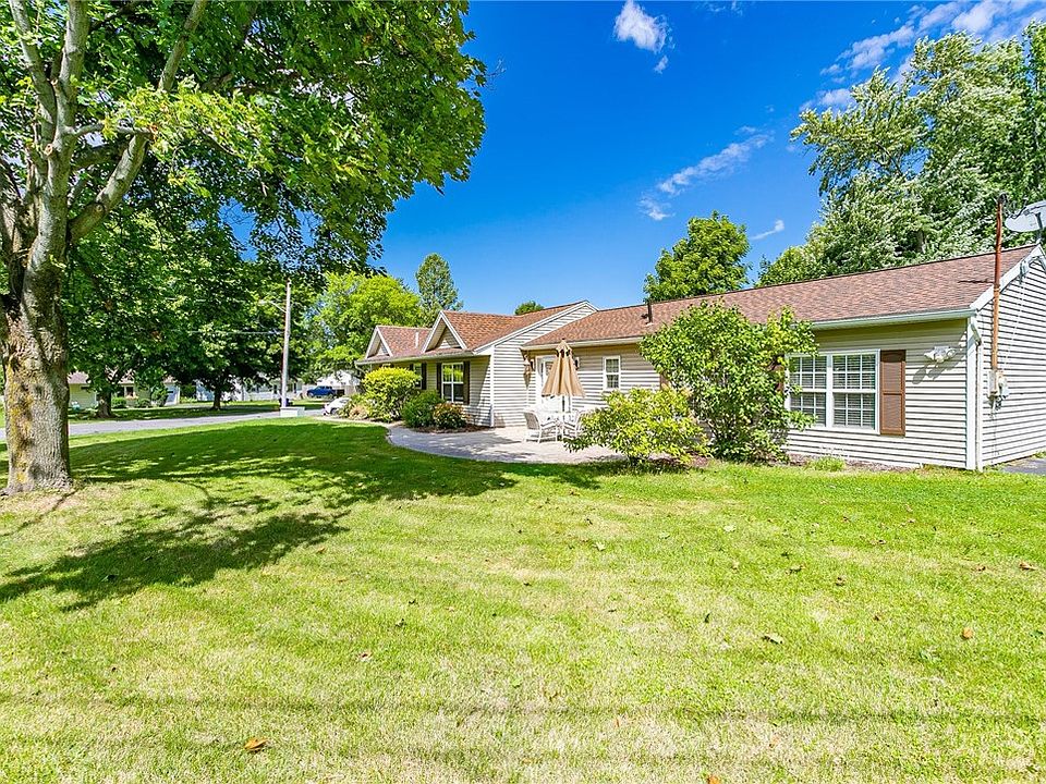 1258 State Rd, ster, NY 14580 Zillow