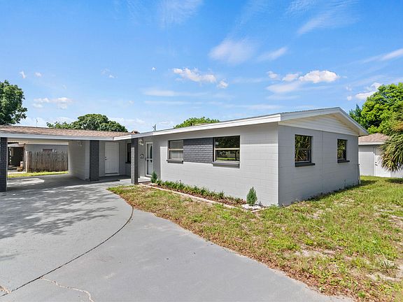 2nd image of 2515 Stanford Dr