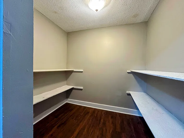 111 Dakota Ave — Photo 10