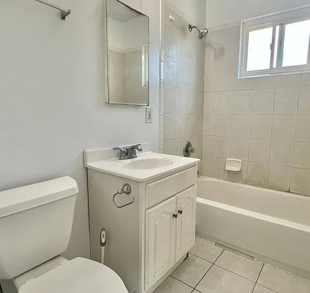 4350 Fleming Ave — Photo 10
