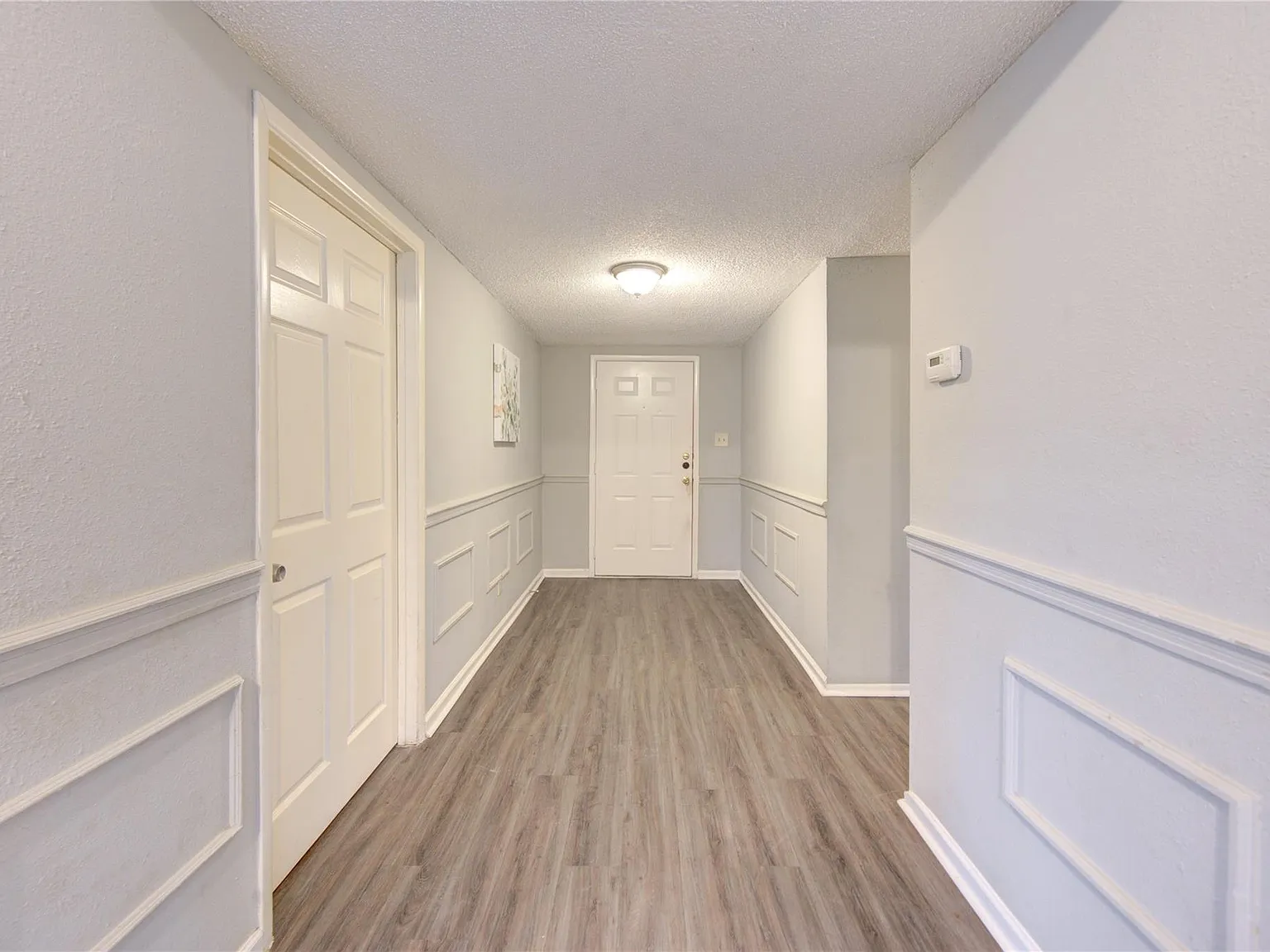 3 bed, 2.0 bath, 1494 sqft, $1,900 — Photo 4