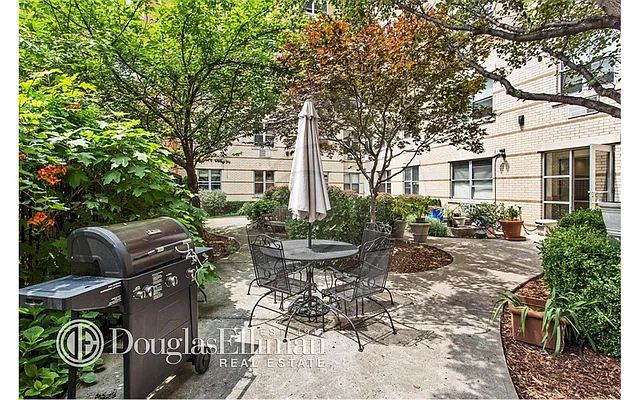 Sold by Douglas Elliman | media 8