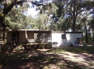 9960 E Bushnell Rd, Floral City, FL 34436