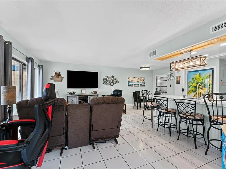2571 Cyprus Dr #1-101 — Photo 18