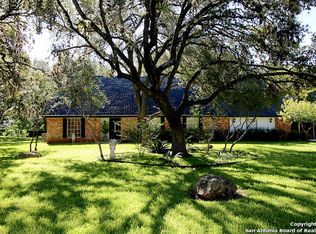 104 Long Bow Rd, Shavano Park, TX 78231