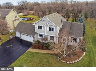 165 Luisa Ct, Chaska, MN 55318