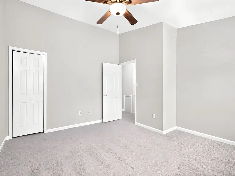 1731 Forest Park Dr — Photo 10