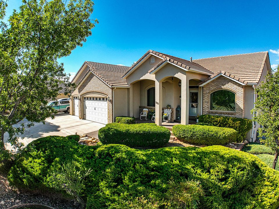 1st image of 2982 S Sandalwood Cir