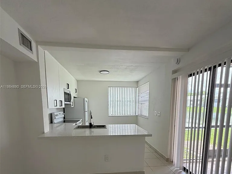 1022 Adams Ave #1022C — Photo 12