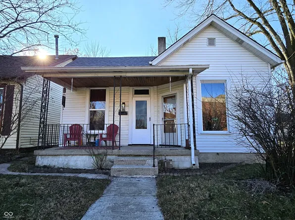 31 W South St, Shelbyville, IN 46176