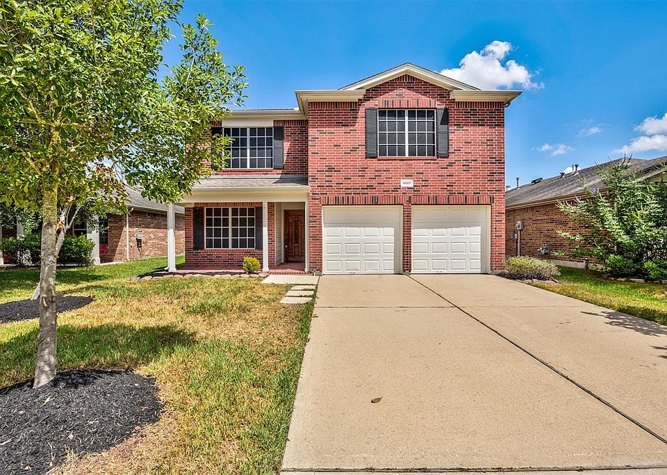 1st image of 16602 Aberdeen Green Dr