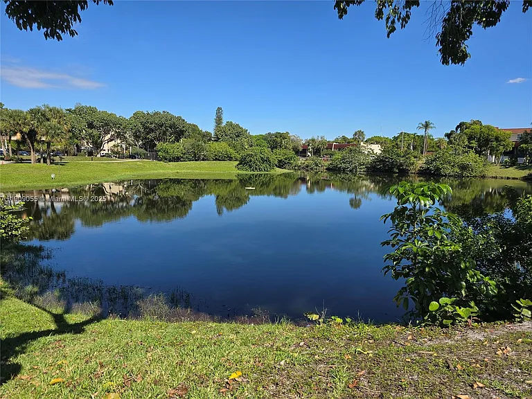 6010 S Falls Circle Dr #206 — Photo 20