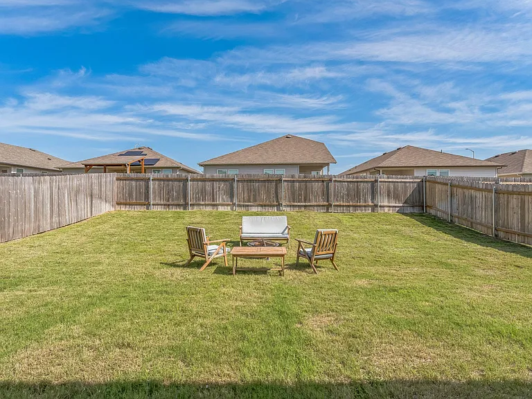821 Bahia Pl — Photo 28