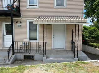 47 Pleasant St #2, Waterbury, CT 06706