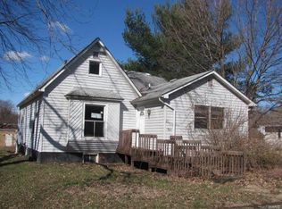 301 Park St, Worden, IL 62097