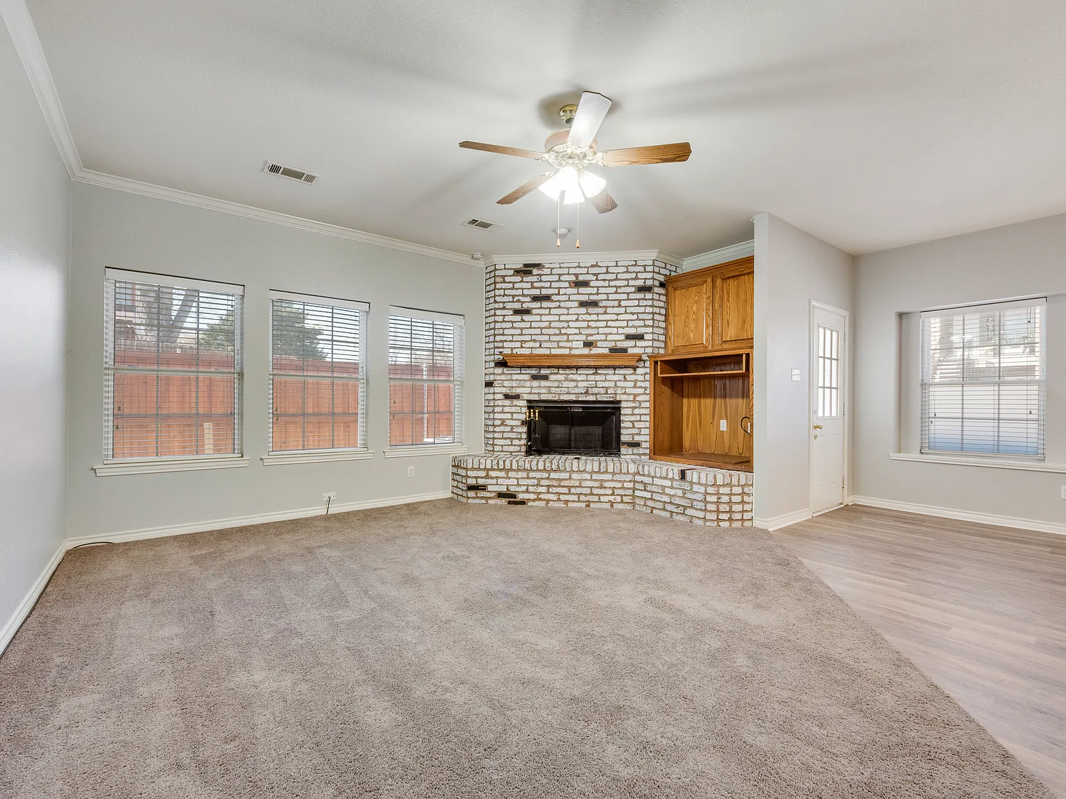 3 bed, 1601 sqft, $2,050 — Photo 4