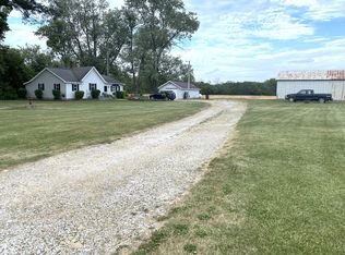 7767 N Marshall Rd, Marshall, IN 47859