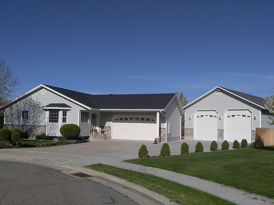 295 Park Meadow Circle