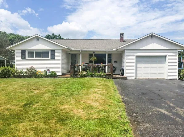 120 Alden St, Sayre, PA 18840