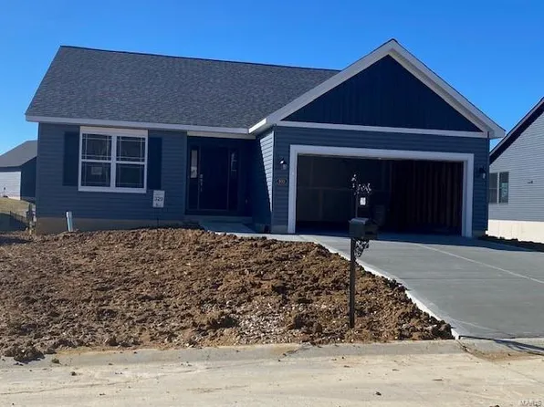 603 Lakewood Dr, Moscow Mills, MO 63362