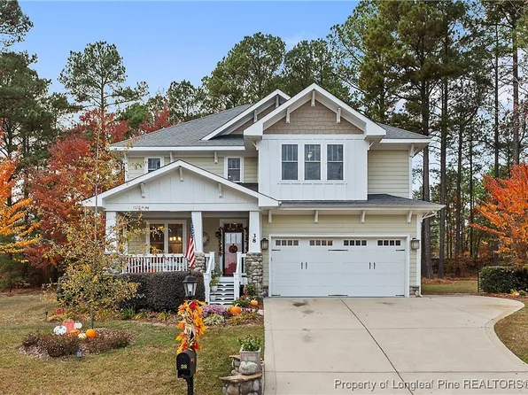 38 Overview Ct, Spring Lake, NC 28390