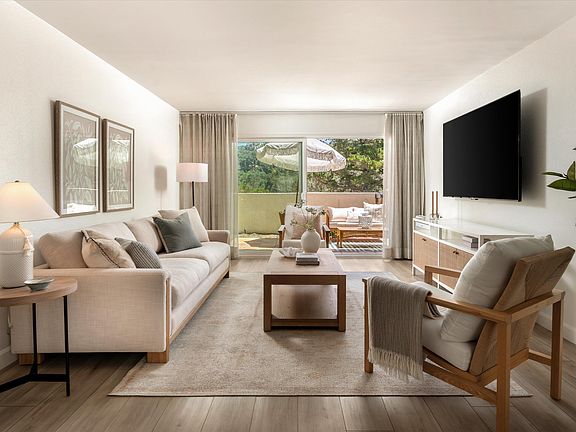 4th image of 1066 Miramonte Dr APT 2