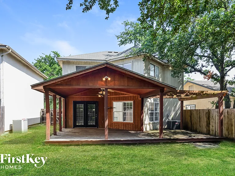 13391 Greenstone — Photo 15