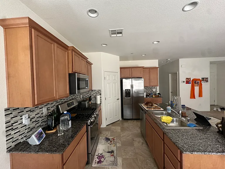 1141 Bobby Basin Ave — Photo 15