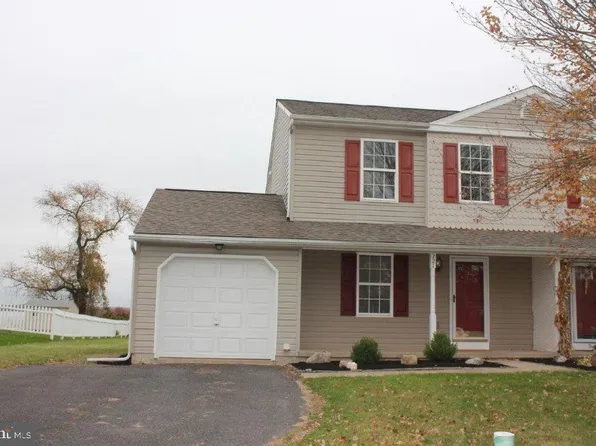 221 Pennwood Dr, Richlandtown, PA 18955