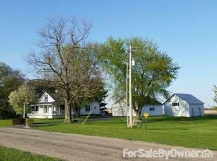 15818 N Feucht Rd, Princeville, IL 61559