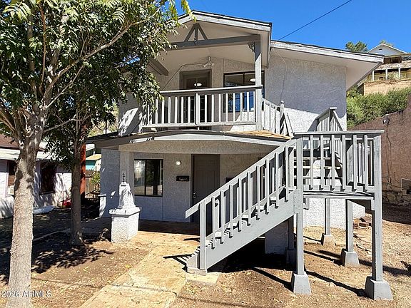 2nd image of 211 S LATHAM Boulevard