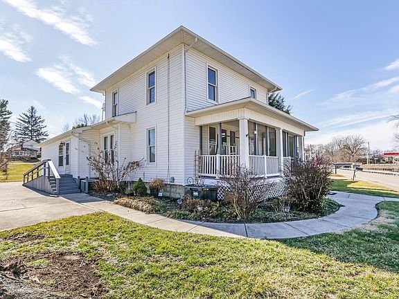3rd image of 2595 Canal Dr